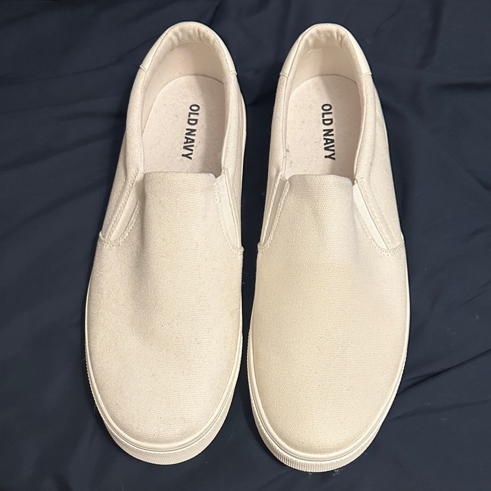 Old Navy White Slip-On Shoes